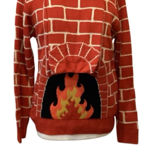 NWT 3D Chimney Fire Place Ugly Christmas Sweater Small - Picture 6 of 10